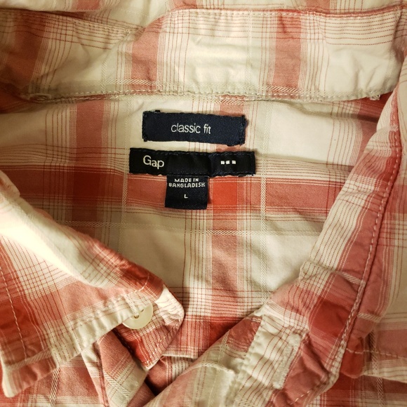Large Gap Summer Shirt - Picture 2 of 3